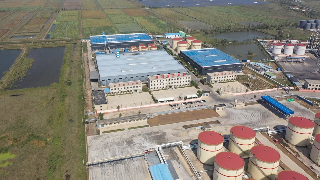 Langfang Hongyuqiao Waterproof Material Co., Ltd. üreticinin üretim hattı